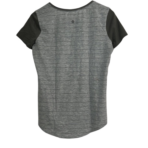 Lululemon Love Crew III
Short Serve Stripe heathered grey khaki green - Picture 2 of 4